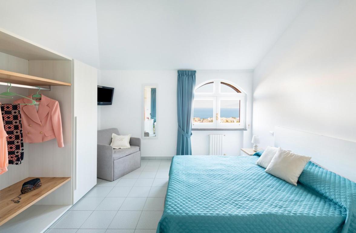 Sorrentovibes - Sea View Rooftop With Jacuzzi & Garden *