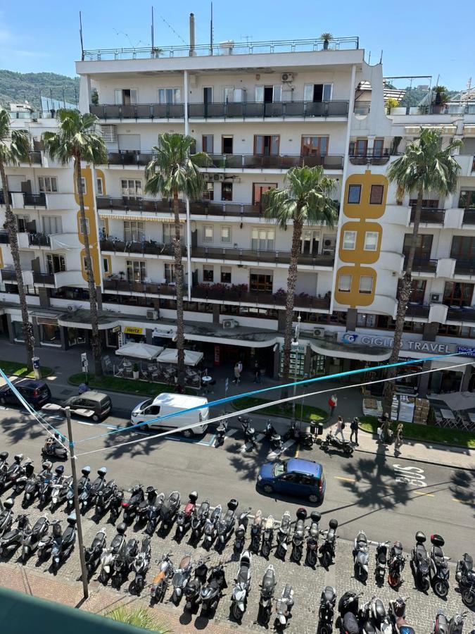 A.i.r. 2 Sorrento