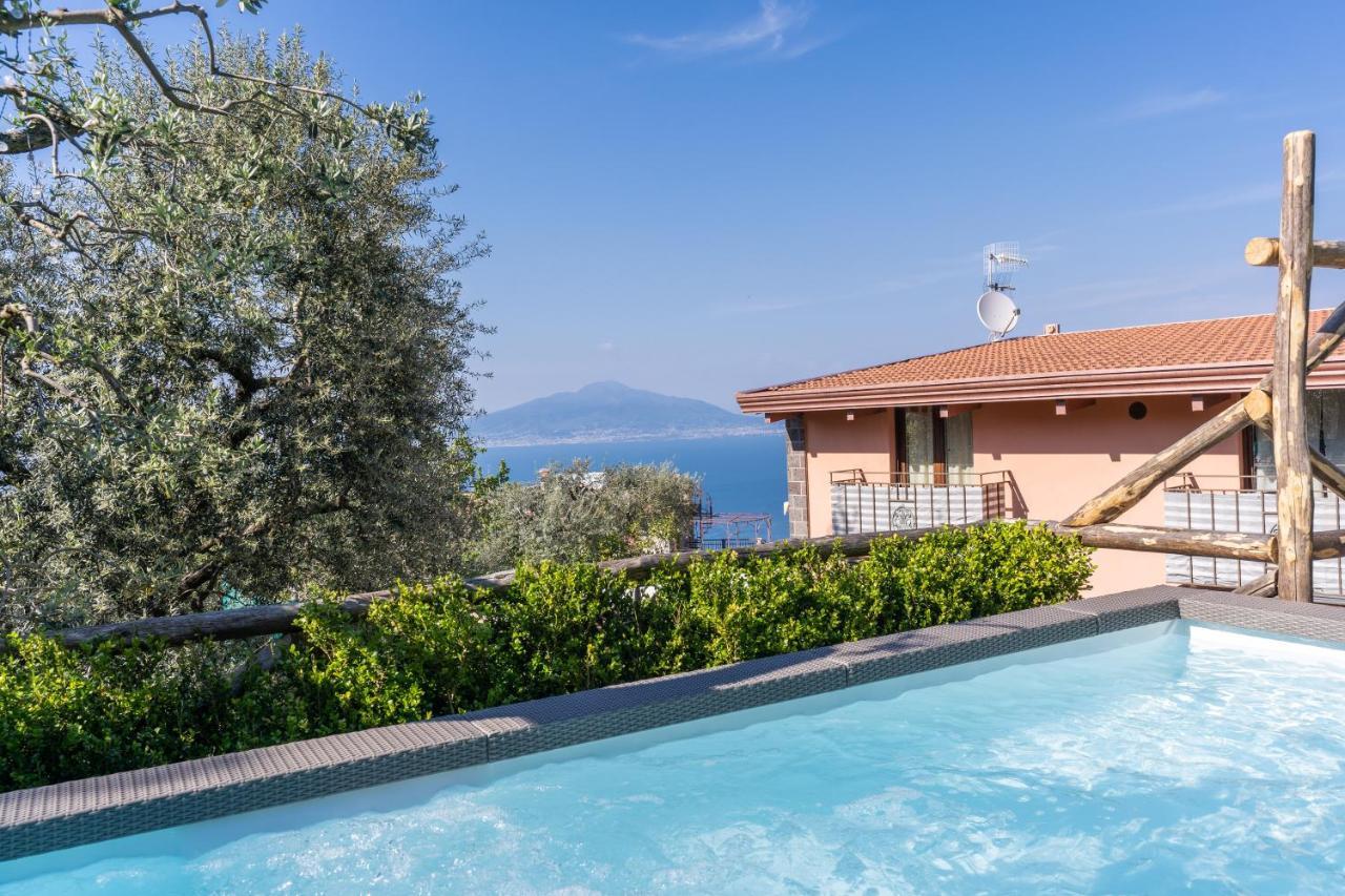 Caruso Private Heated Pool & Sea View Villa