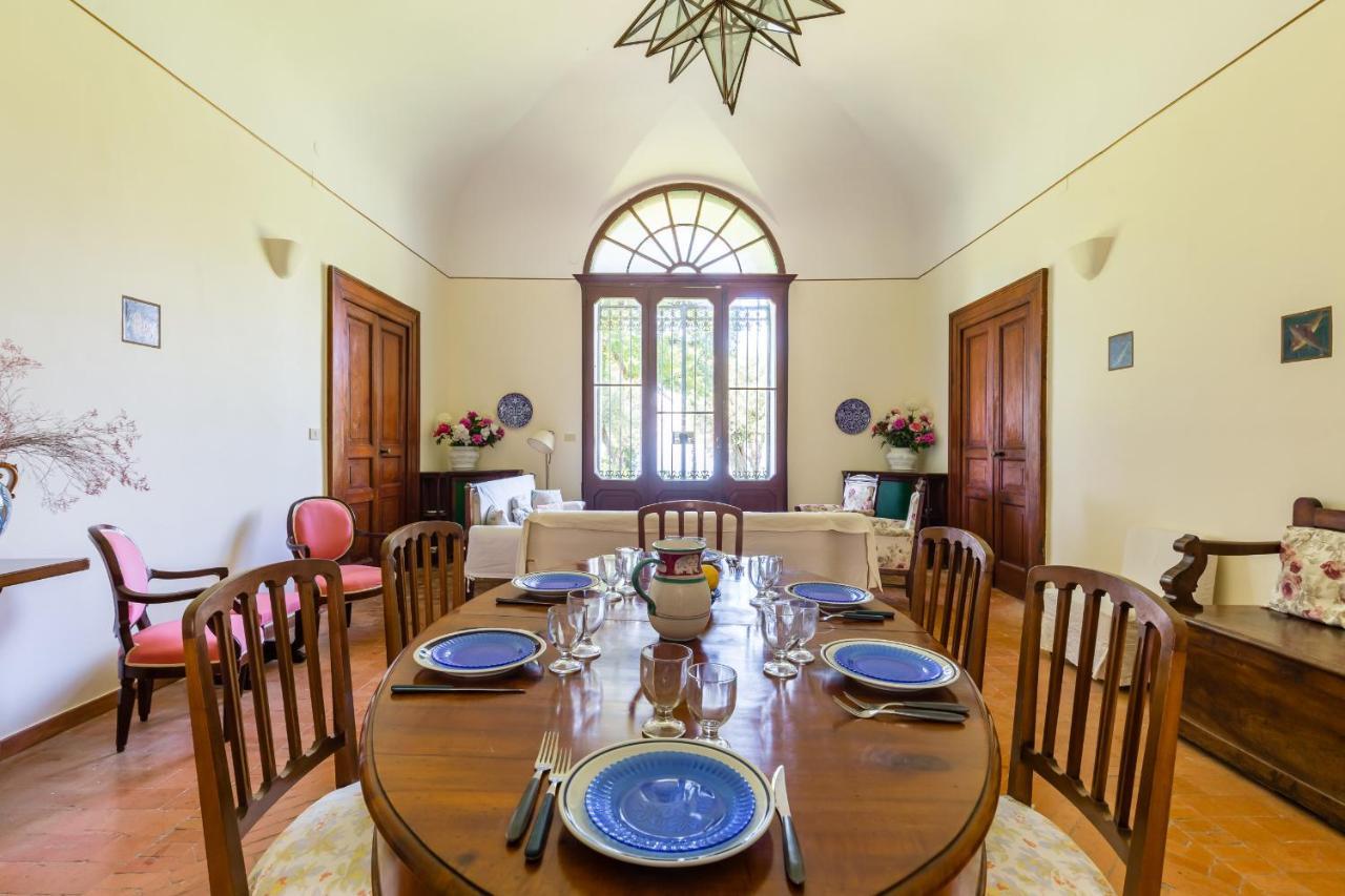 Casa de férias With Awesome Belvedere In By Wonderful Italy