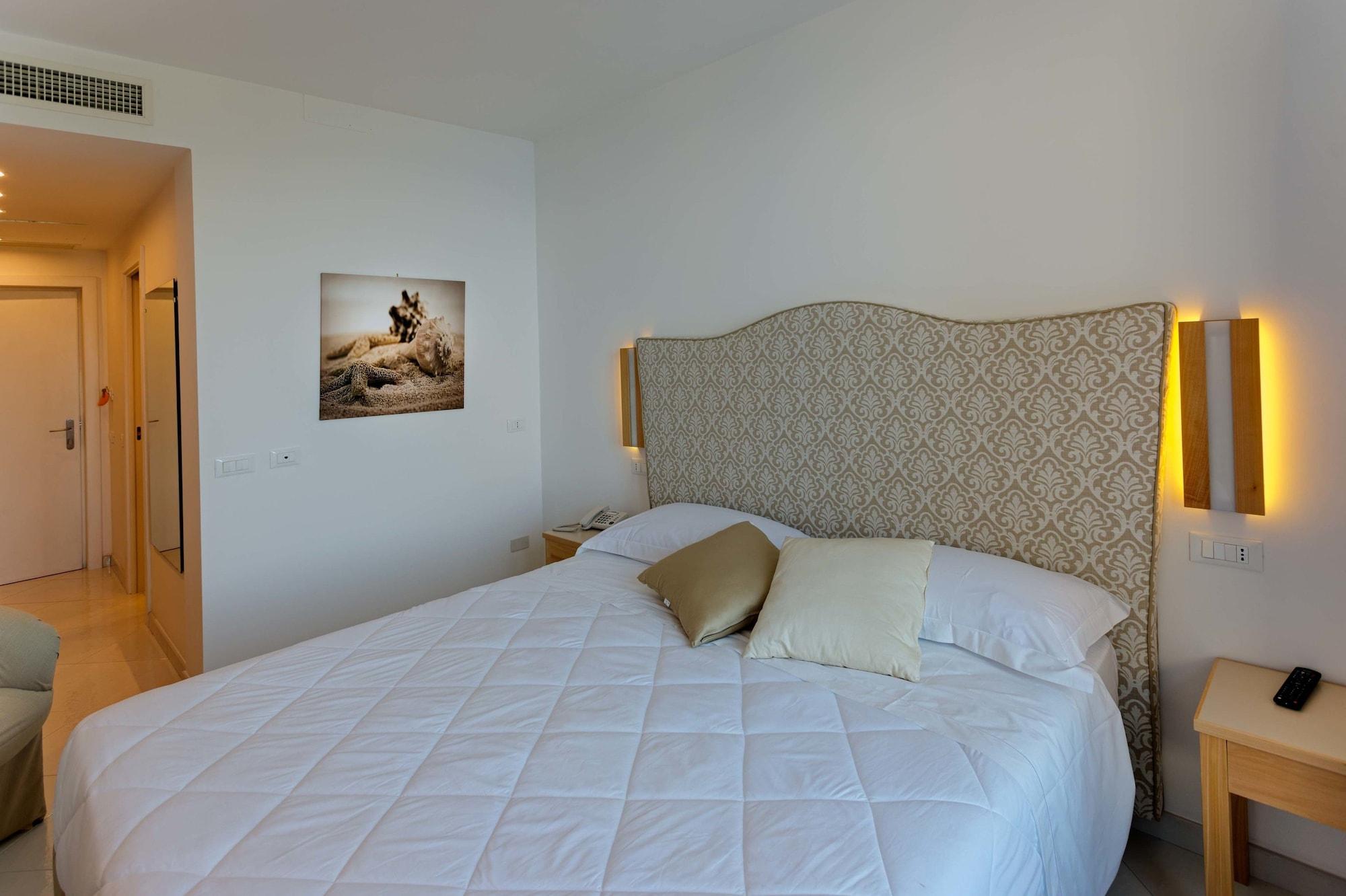 Hotel Boutique Helios (adults Only)