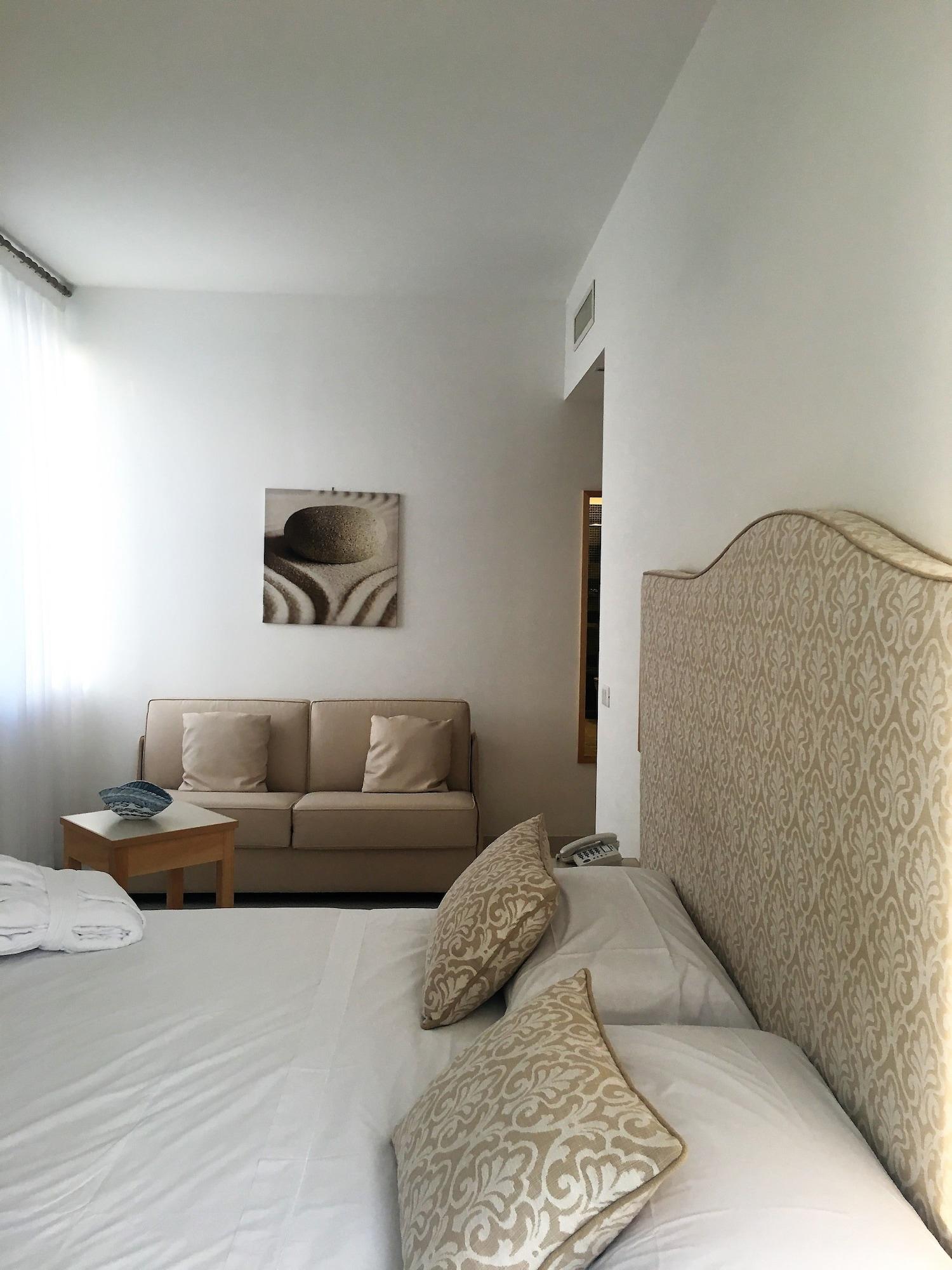 Boutique Helios (adults Only) Hotel 4*