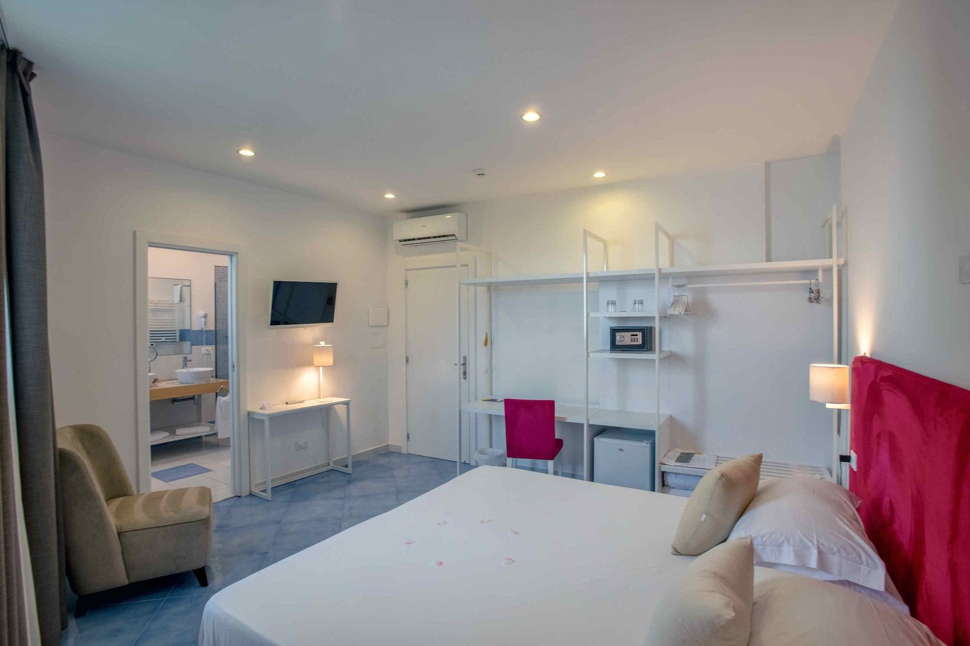 Hotel Boutique Helios (adults Only)