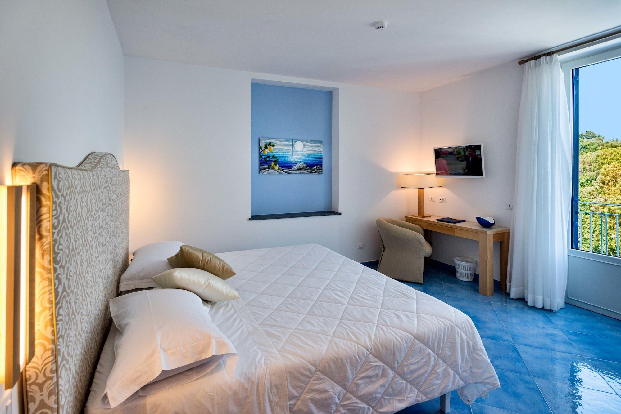 Boutique Helios (adults Only) Hotel 4*
