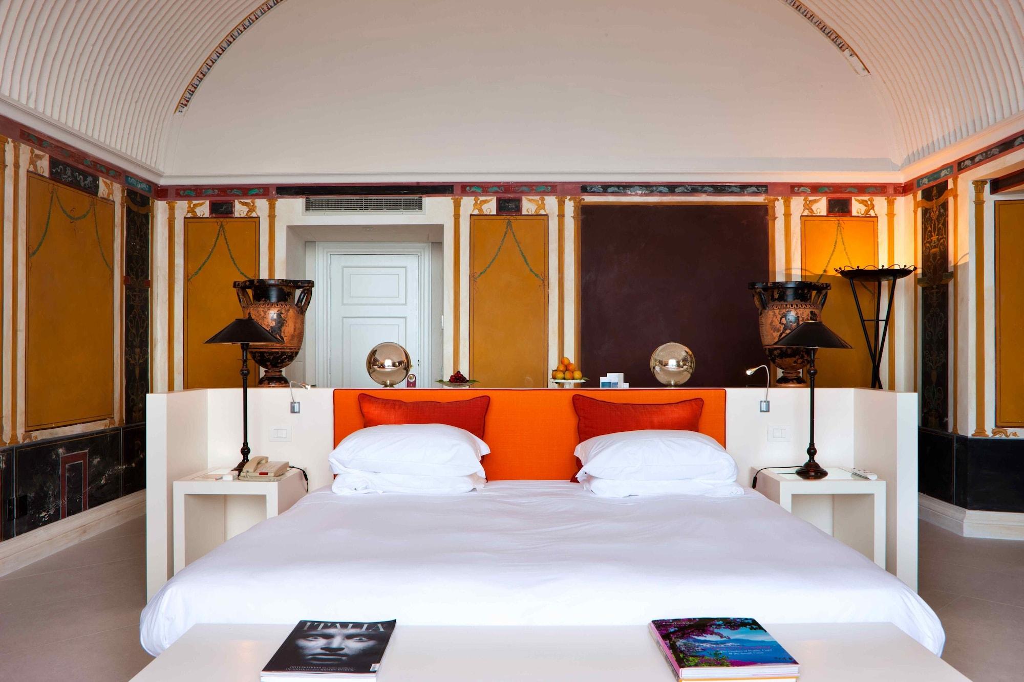 Bellevue Syrene Hotel 5*