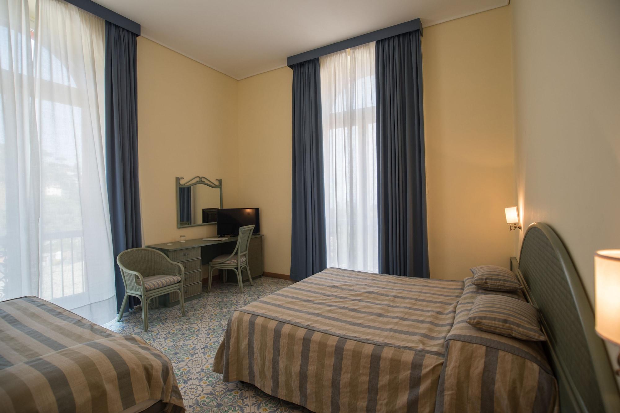 Maria Hotel