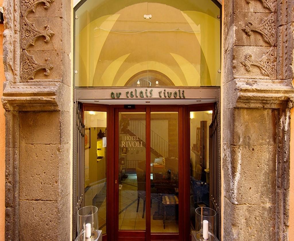 Rivoli 3*