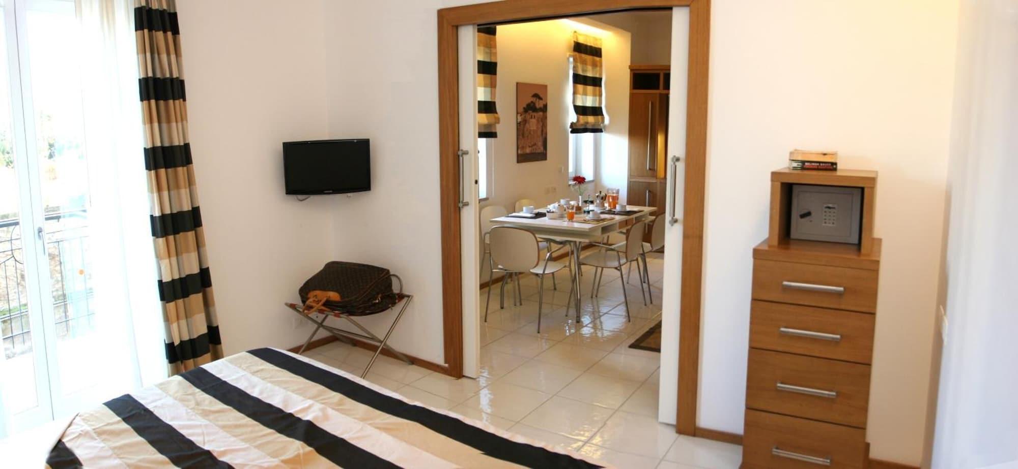 Rota Aparthotel