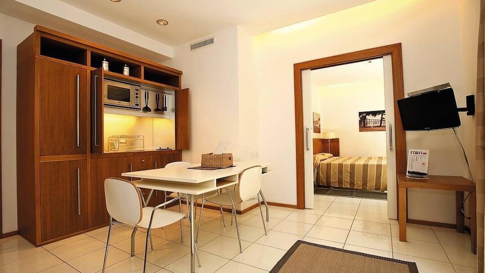 Rota Aparthotel Sorrento