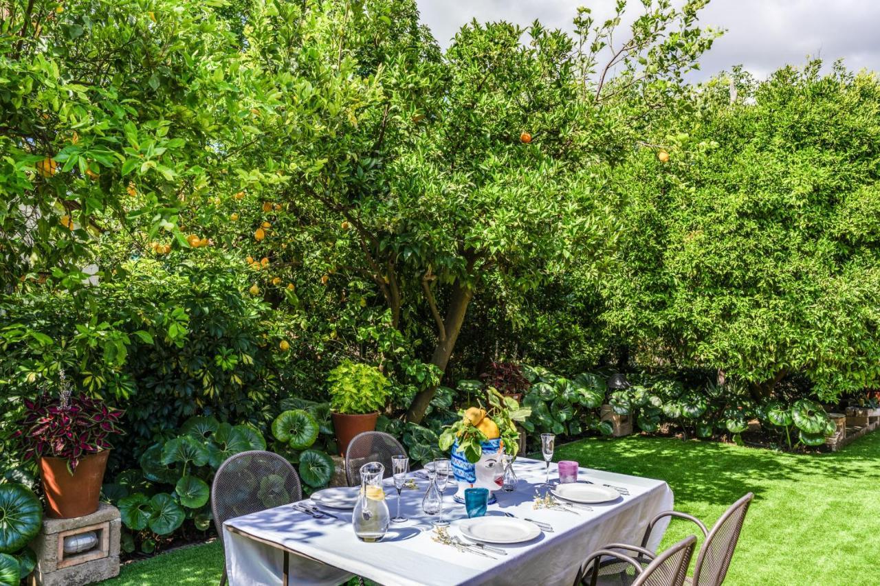 Romantic Garden