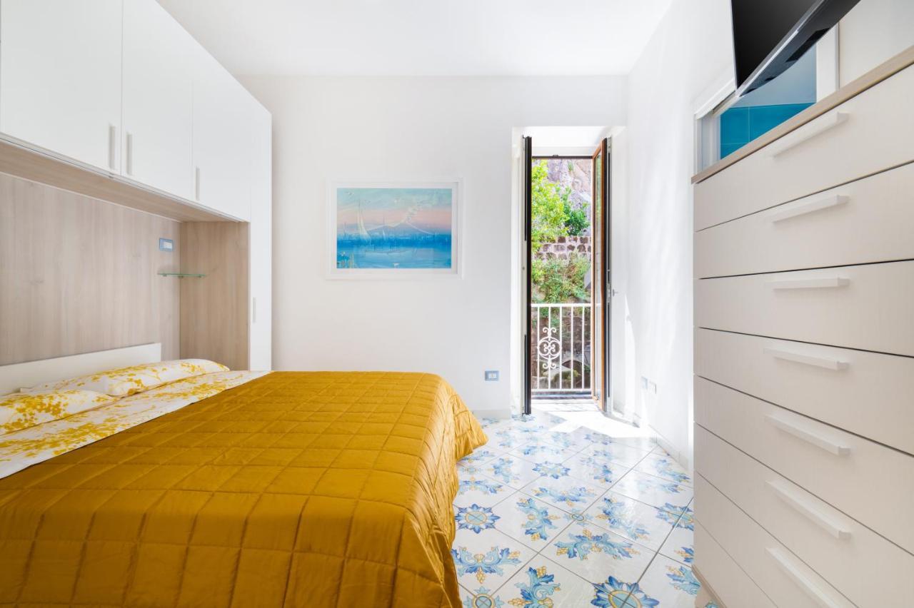Appartamento Partenopea Mare *