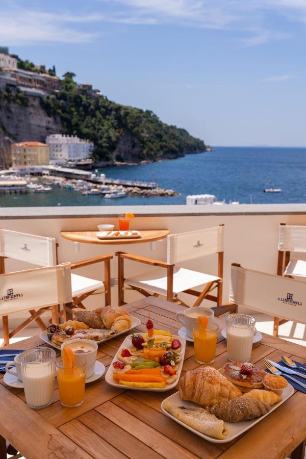 Aparthotel Relais Del Mare Sorrento