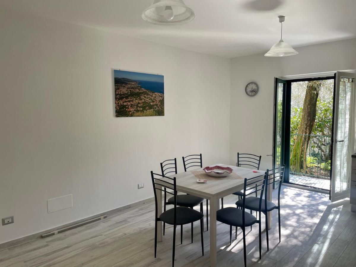 Realty Holidays - The Smile Of The Sun Bed & Breakfast