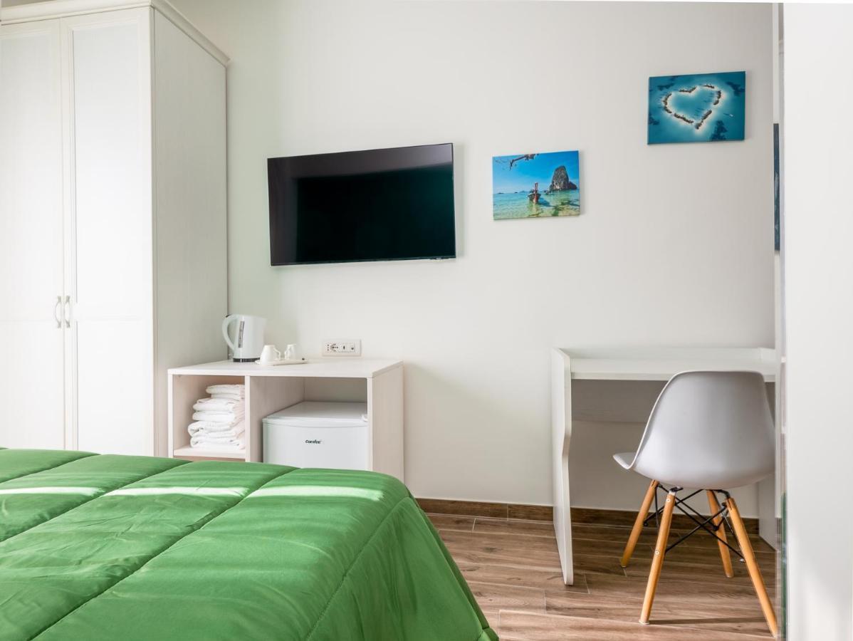 Amore&psiche - De Vivo Realty Bed & Breakfast *