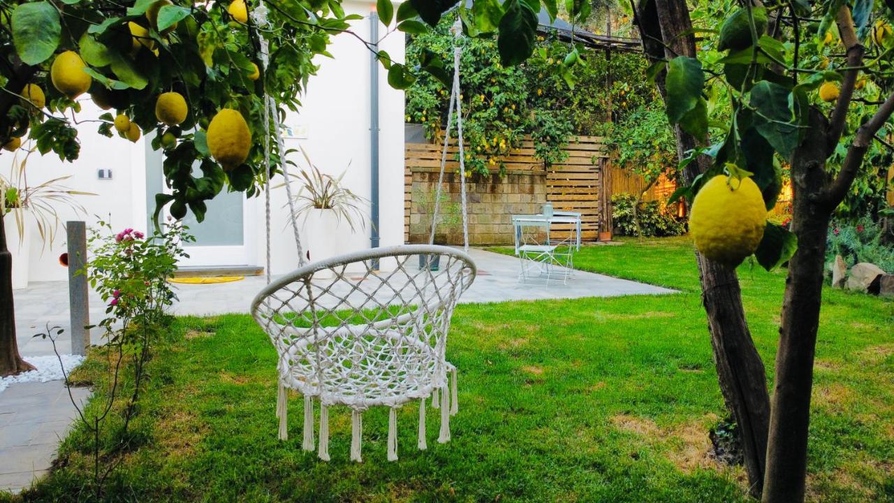 Bed & Breakfast Flavia's Lemons *