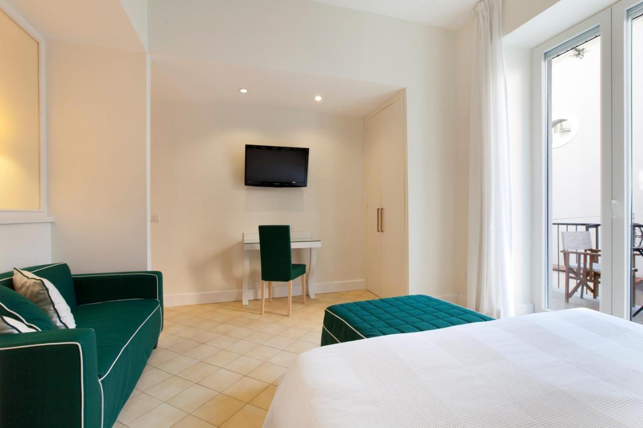 Guest house One