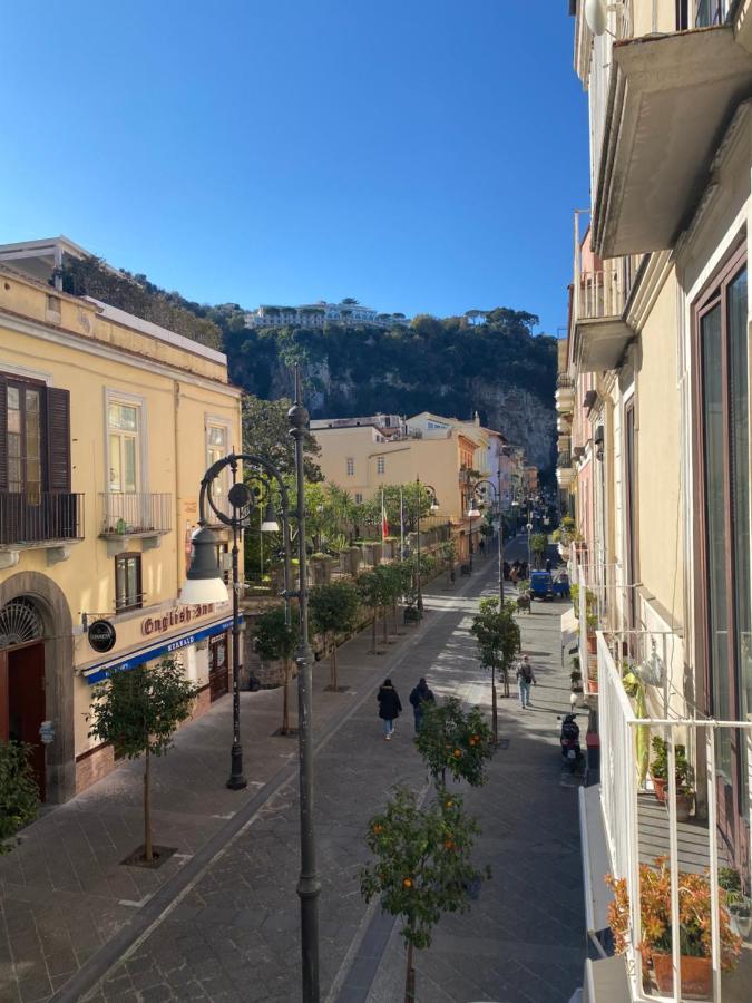 Lux Sorrento