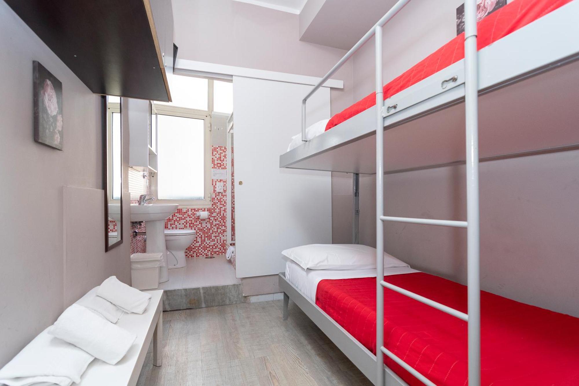 Hostel Le Sirene *