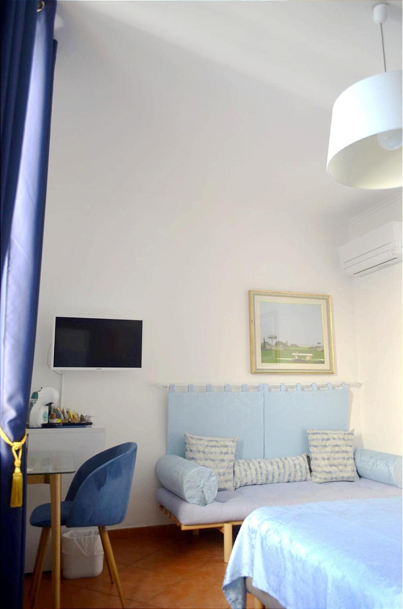 Al Mare Bed & Breakfast *
