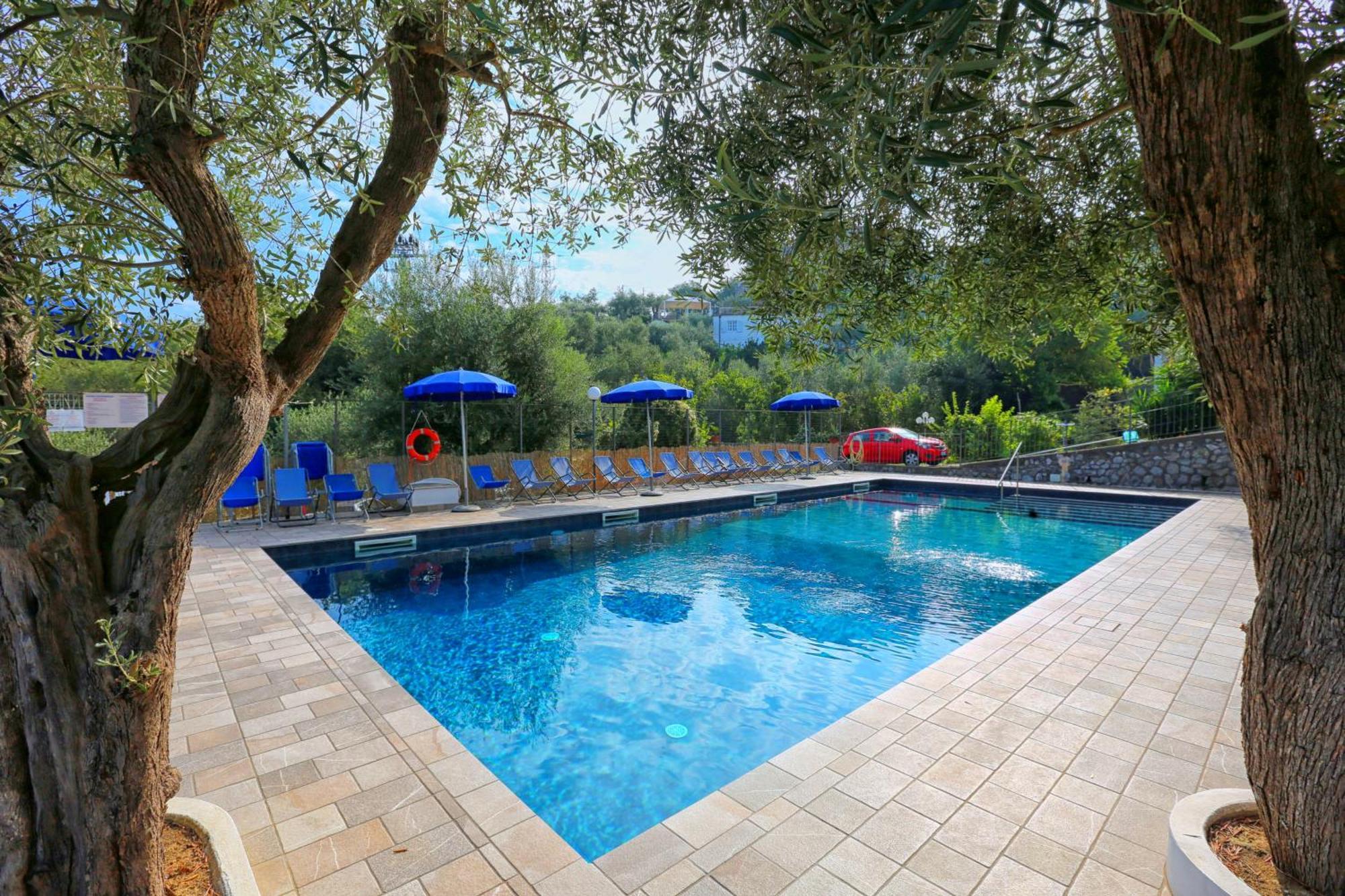 - Tittina Villa