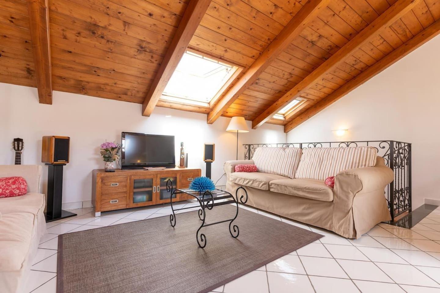Realty Holidays Pinnidys House *