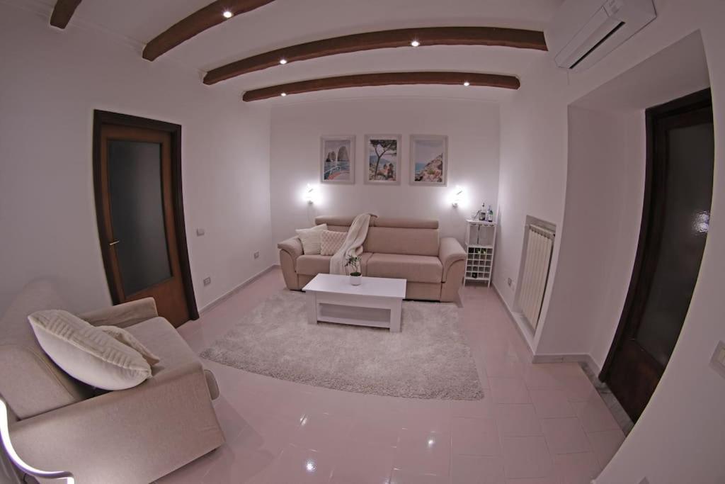 Loft The Balcony In Centre Sorrento