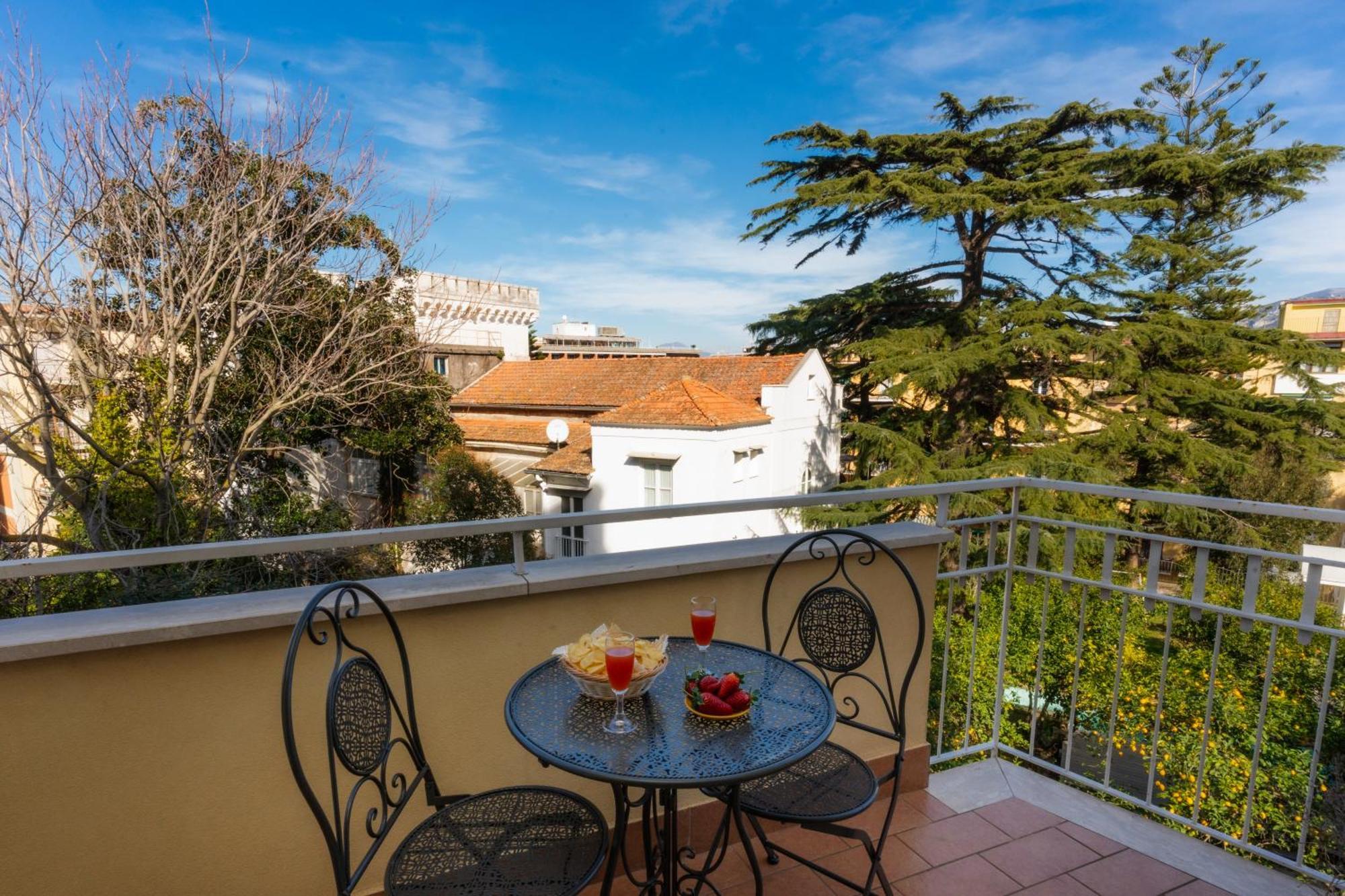 Apartment L'arancio House- 100 Mq- Center