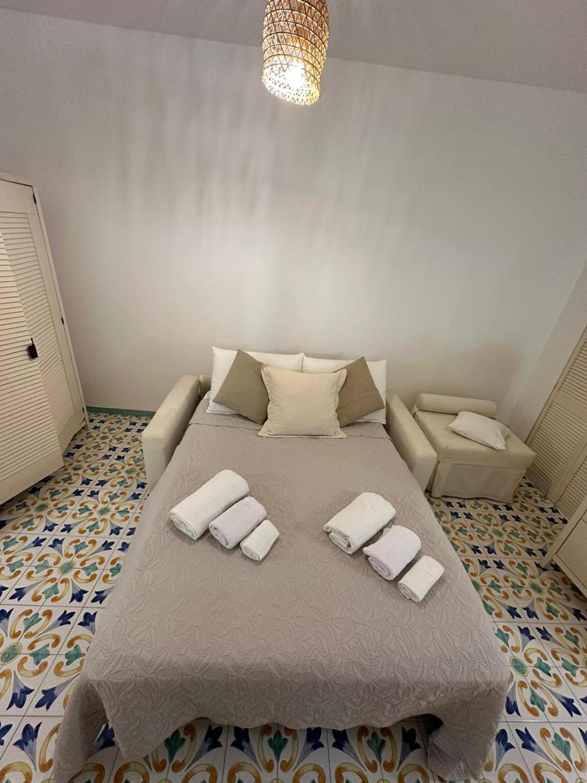 Vie En Rose Villa Sorrento