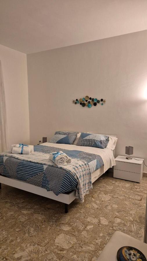 Grimaldi Guest