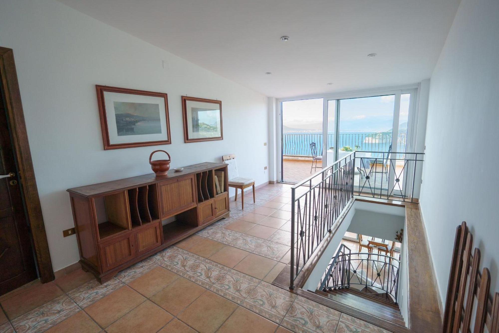 - Savoia Villa