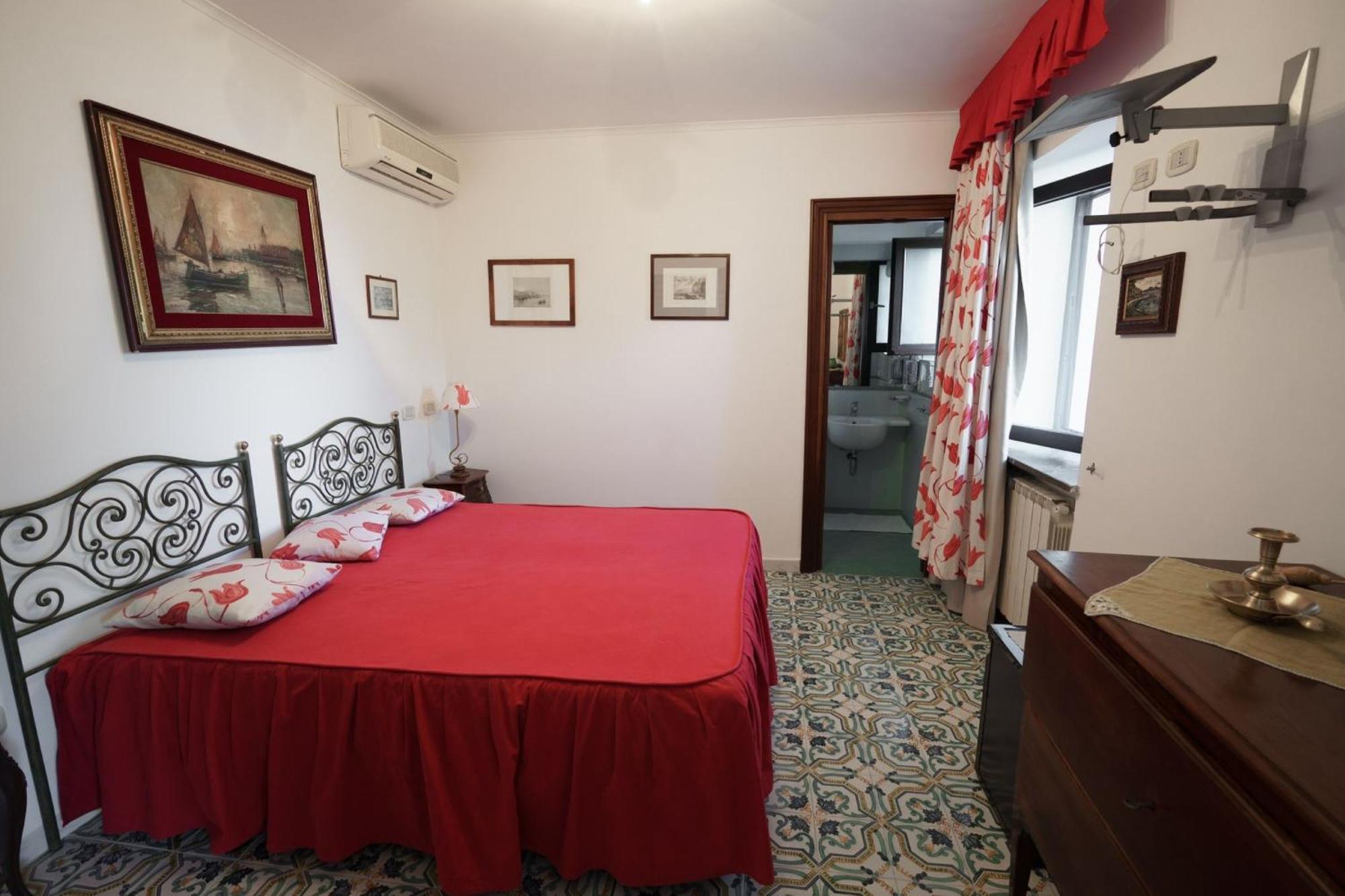- Savoia Sorrento