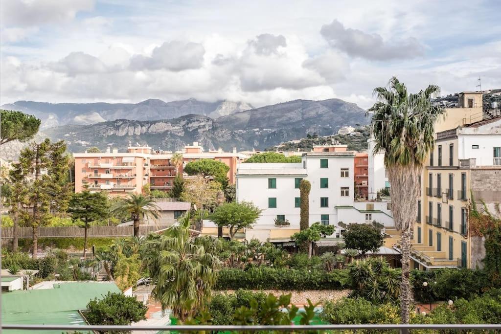 Heart Of Sorrento