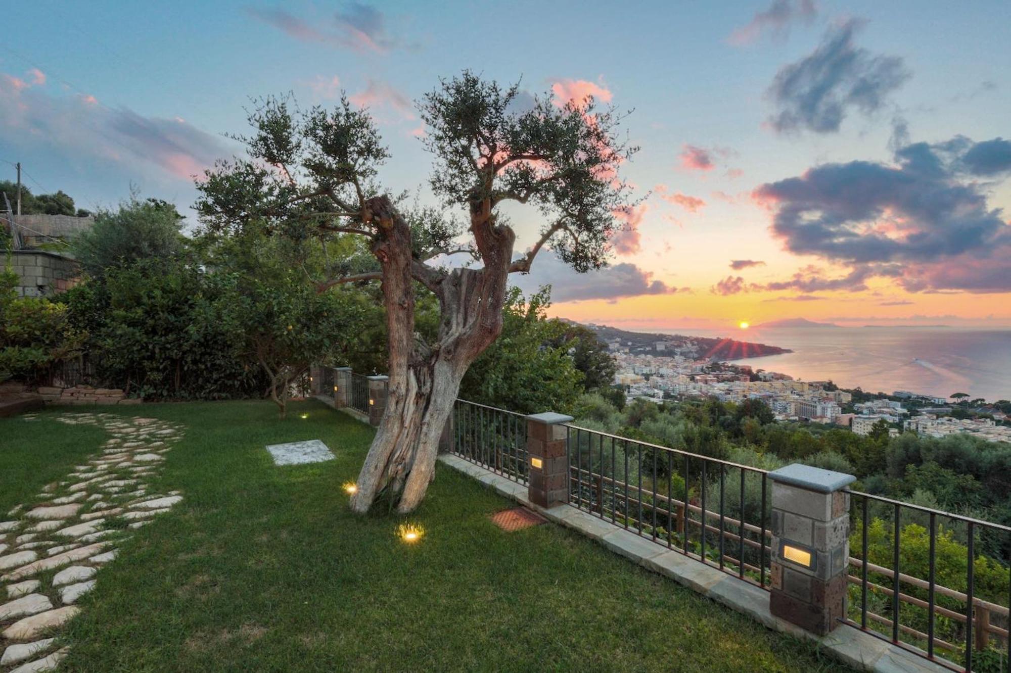 My Exclusive Italy - Luxury Villa With Breathtaking Seaview, Pool, Bbq * Sorrento