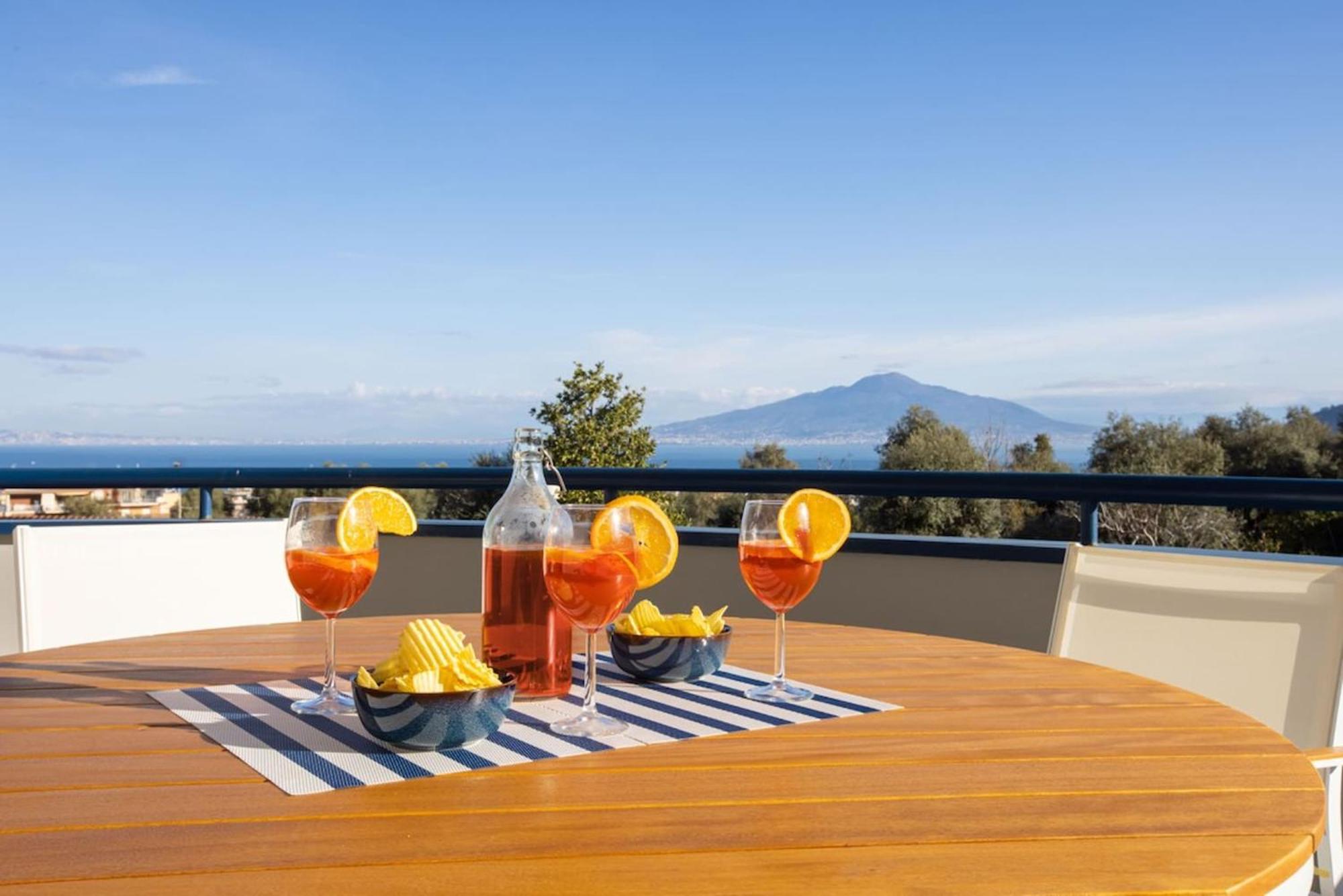 Sorrentovibes - Modern Family With Views Sorrento