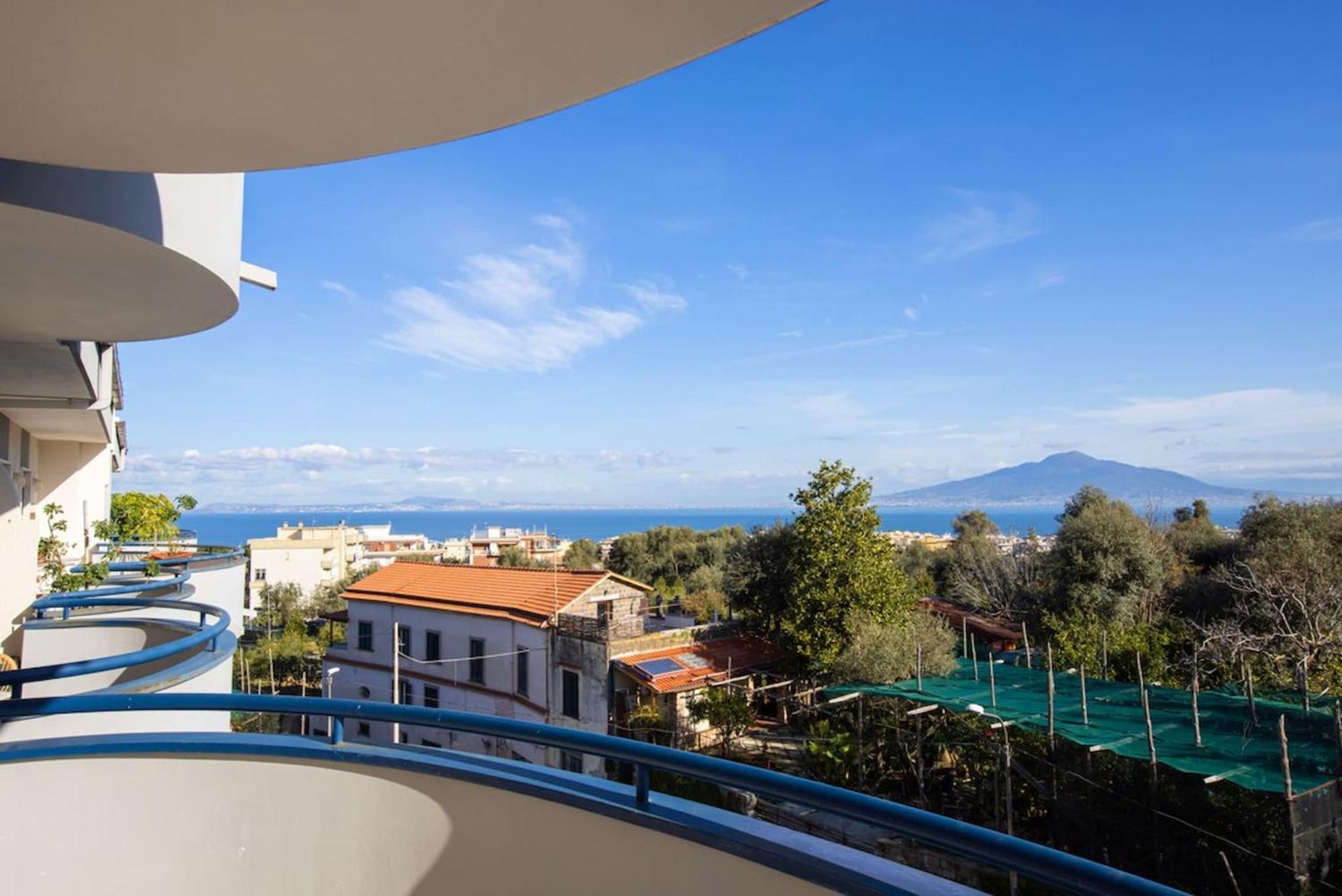 Holiday home Sorrentovibes - Modern Family With Views