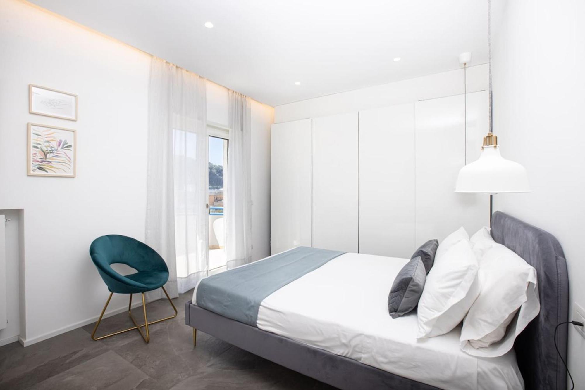 Sorrentovibes - Modern Family With Views Holiday home