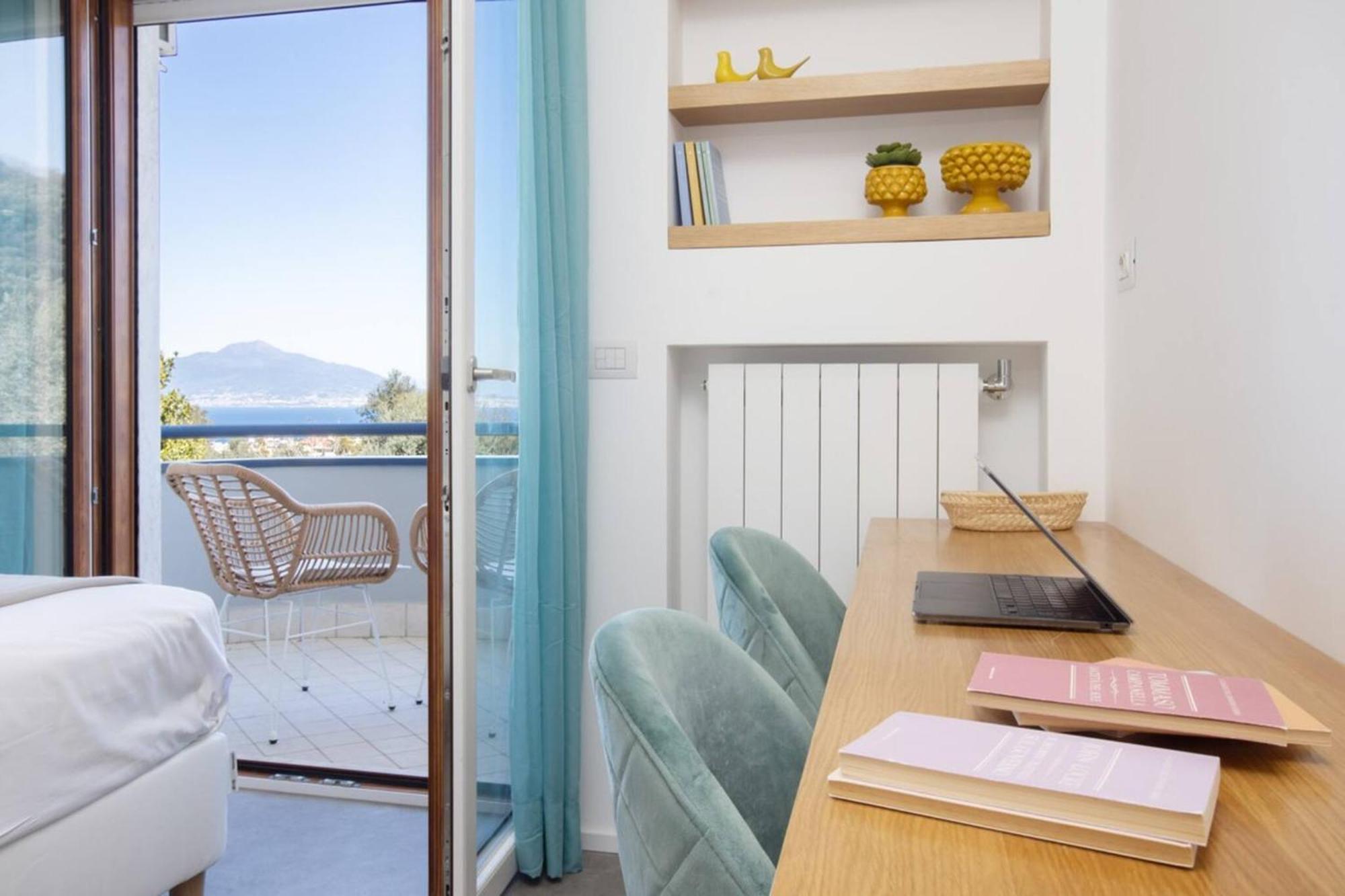 Sorrentovibes - Modern Family With Views Sorrento