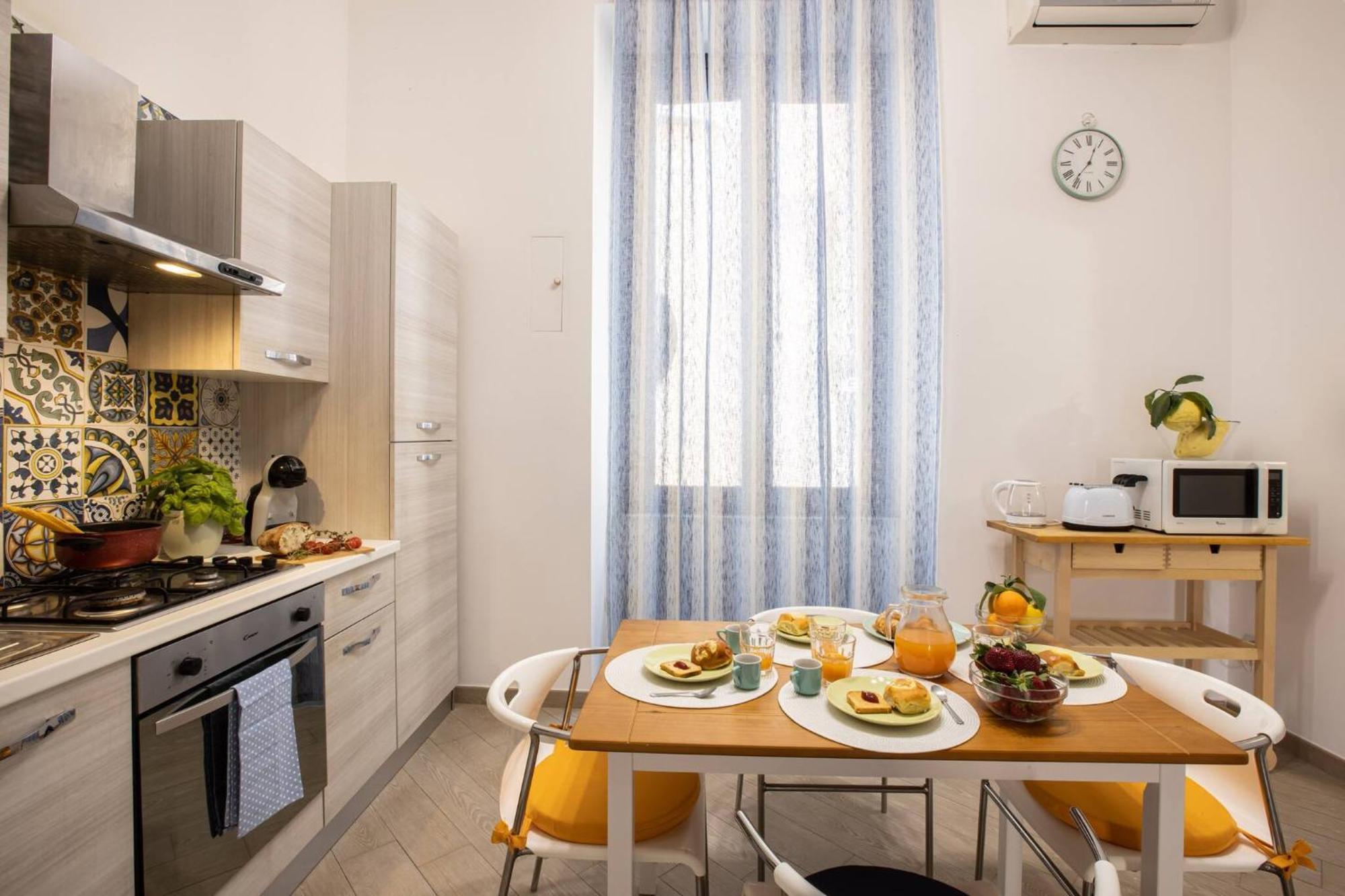 Apartamento Cosy House Under The Arches In Old Town Sorrento