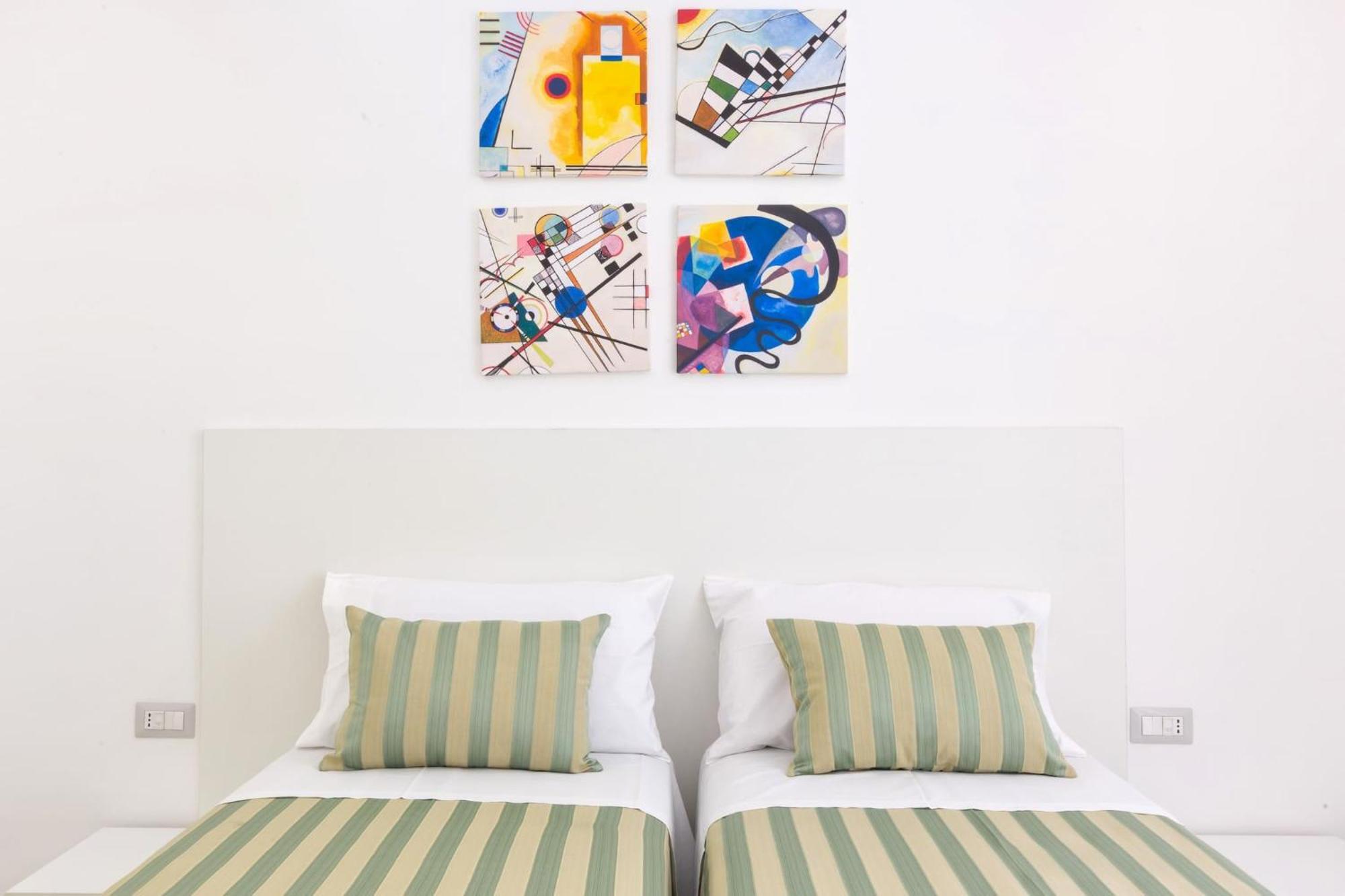 Sorrentovibes - New & Stylish Two Bedroom With Balconies *