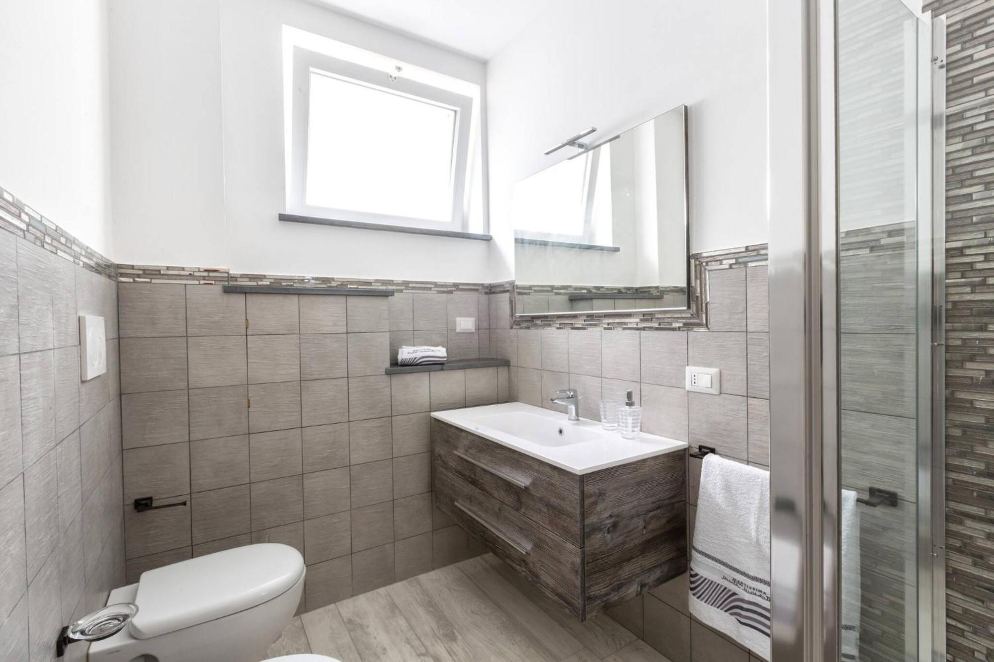 Sorrentovibes - New & Stylish Two Bedroom With Balconies Apartment Sorrento