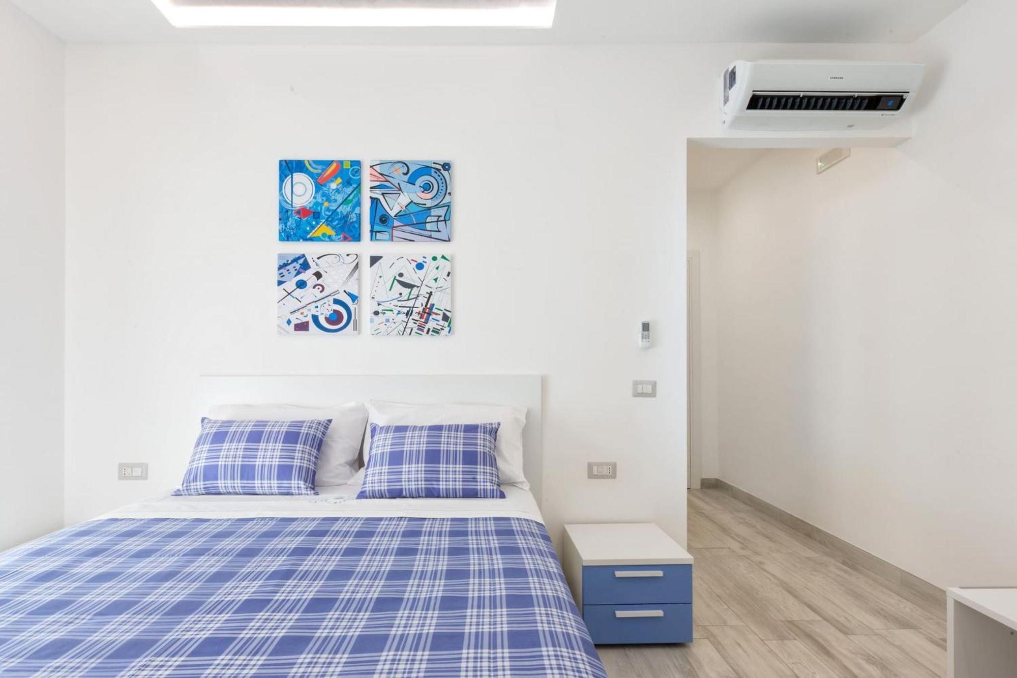 Apartment Sorrentovibes - New & Stylish Two Bedroom With Balconies Sorrento