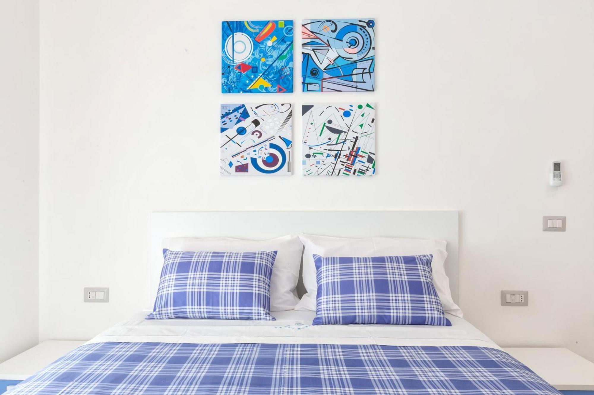 Sorrentovibes - New & Stylish Two Bedroom With Balconies *