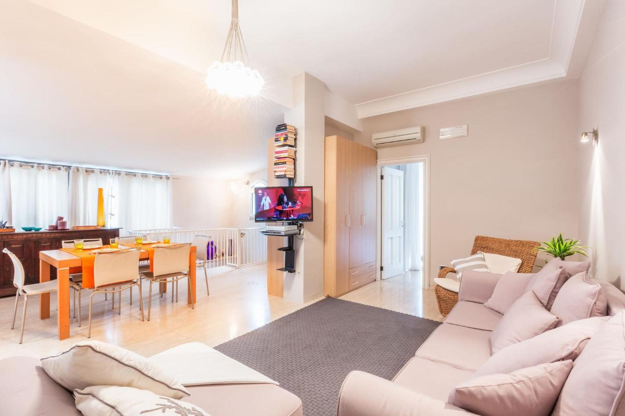 Sorrentovibes - Family 2 Bedroom Terrace Centre Apartment *