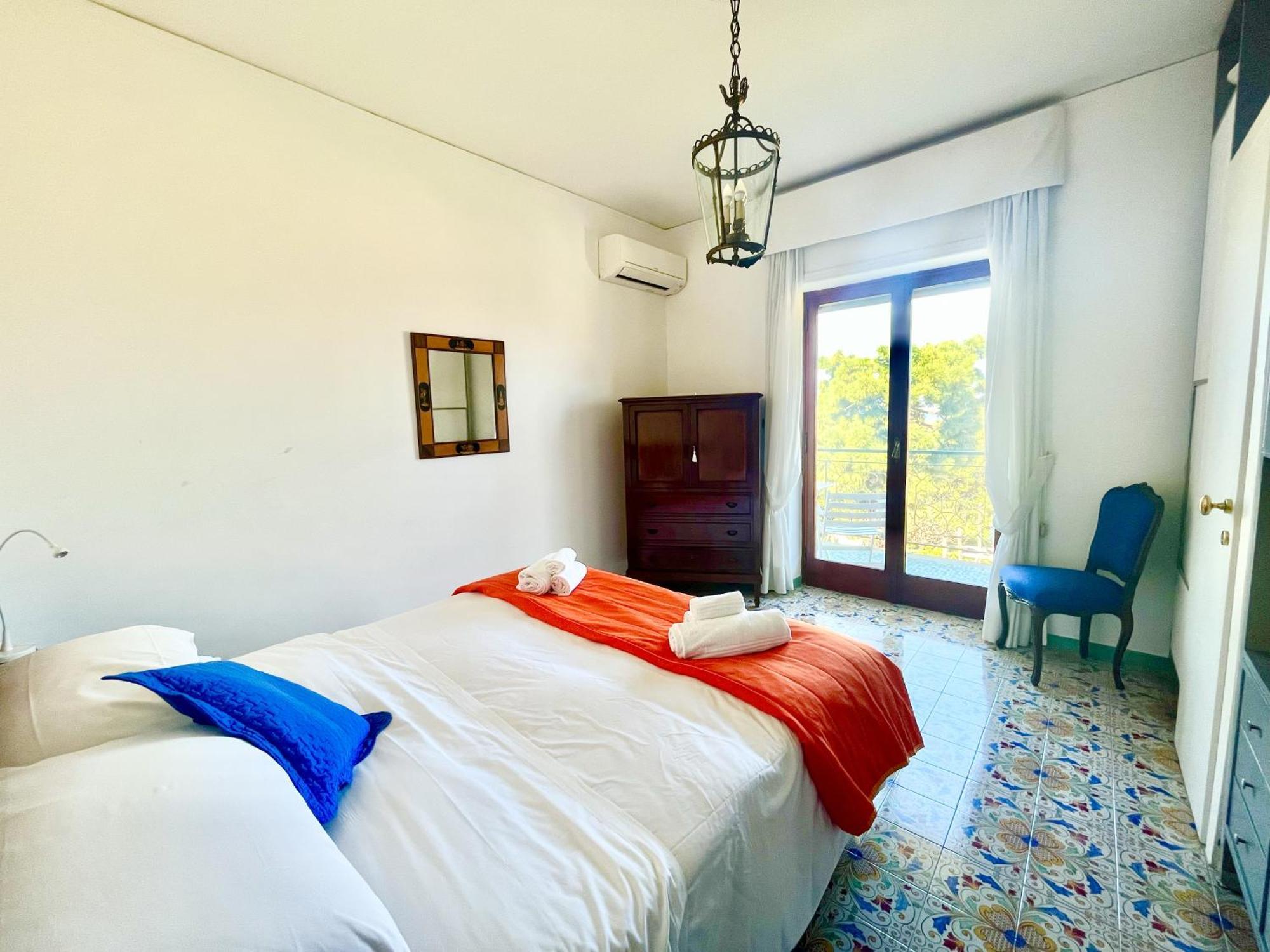 Bright 3 Bedrooms With Seaview Balcony Appartamento Sorrento