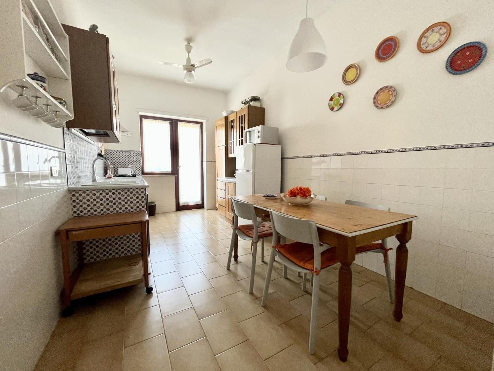 Bright 3 Bedrooms With Seaview Balcony