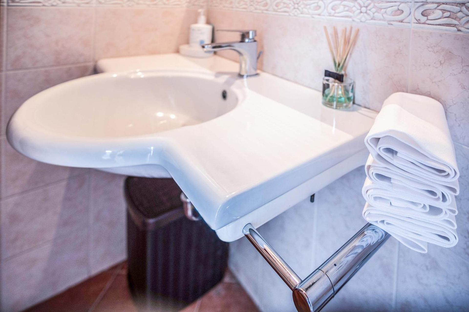 Amore Rentals - Maison Palazzo Correale Apartment Sorrento