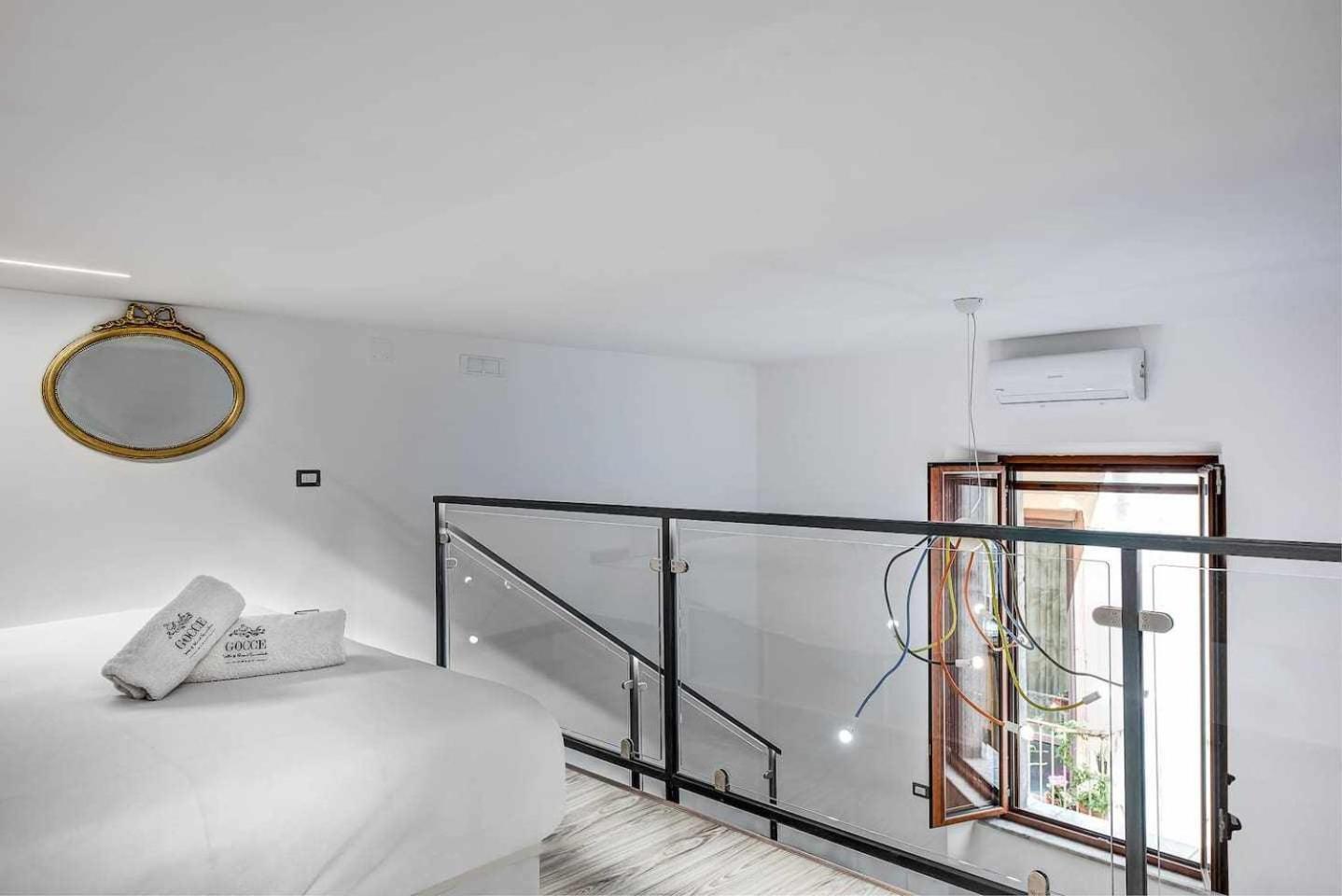 Gocce - Elegance Sorrento