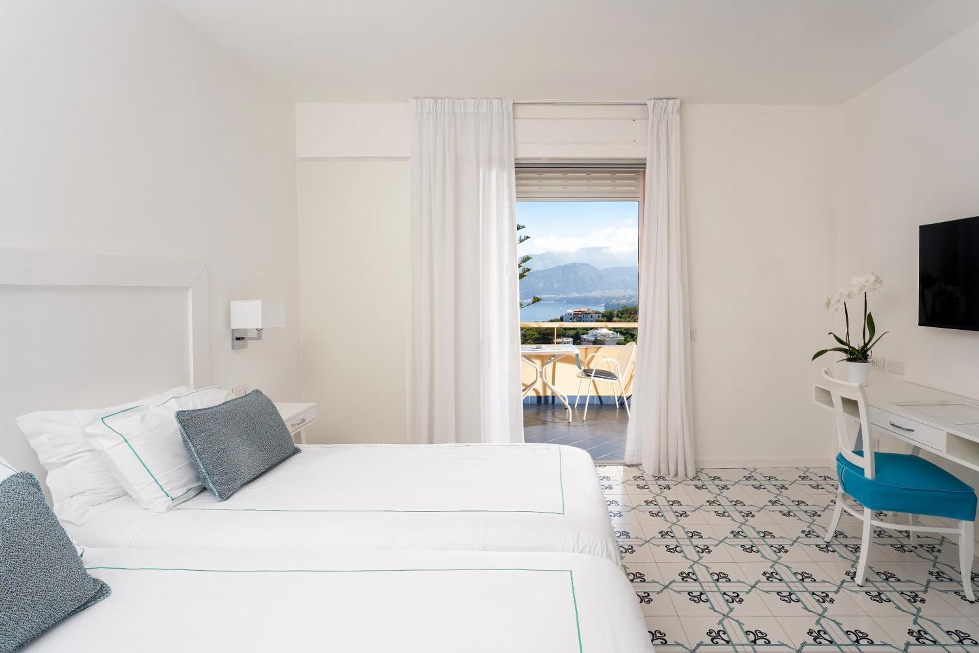 Grand Vesuvio Hotel