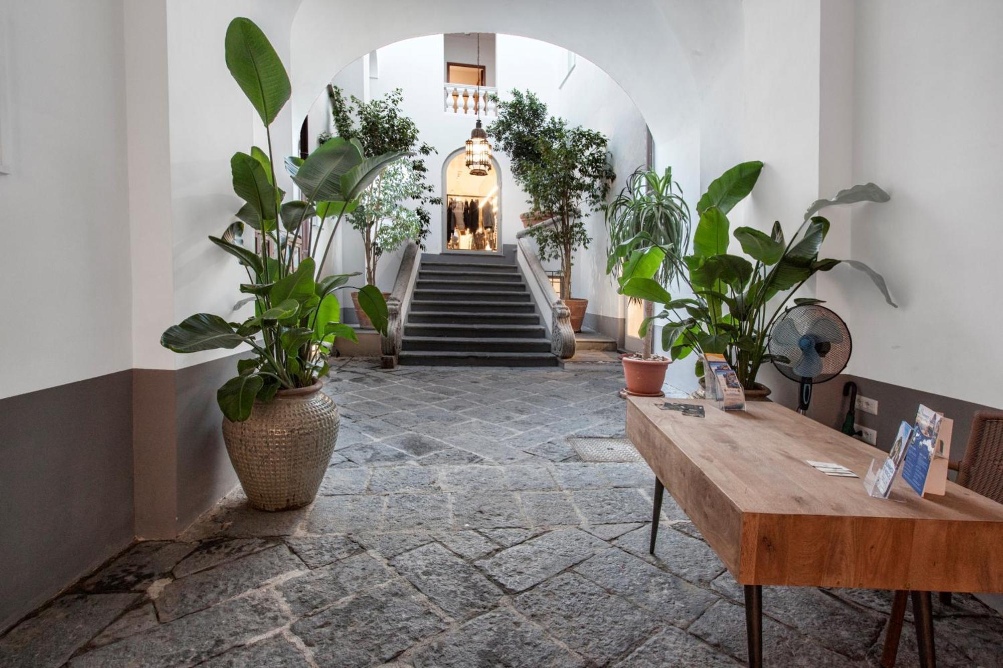 - Terrazza Tasso Sorrento