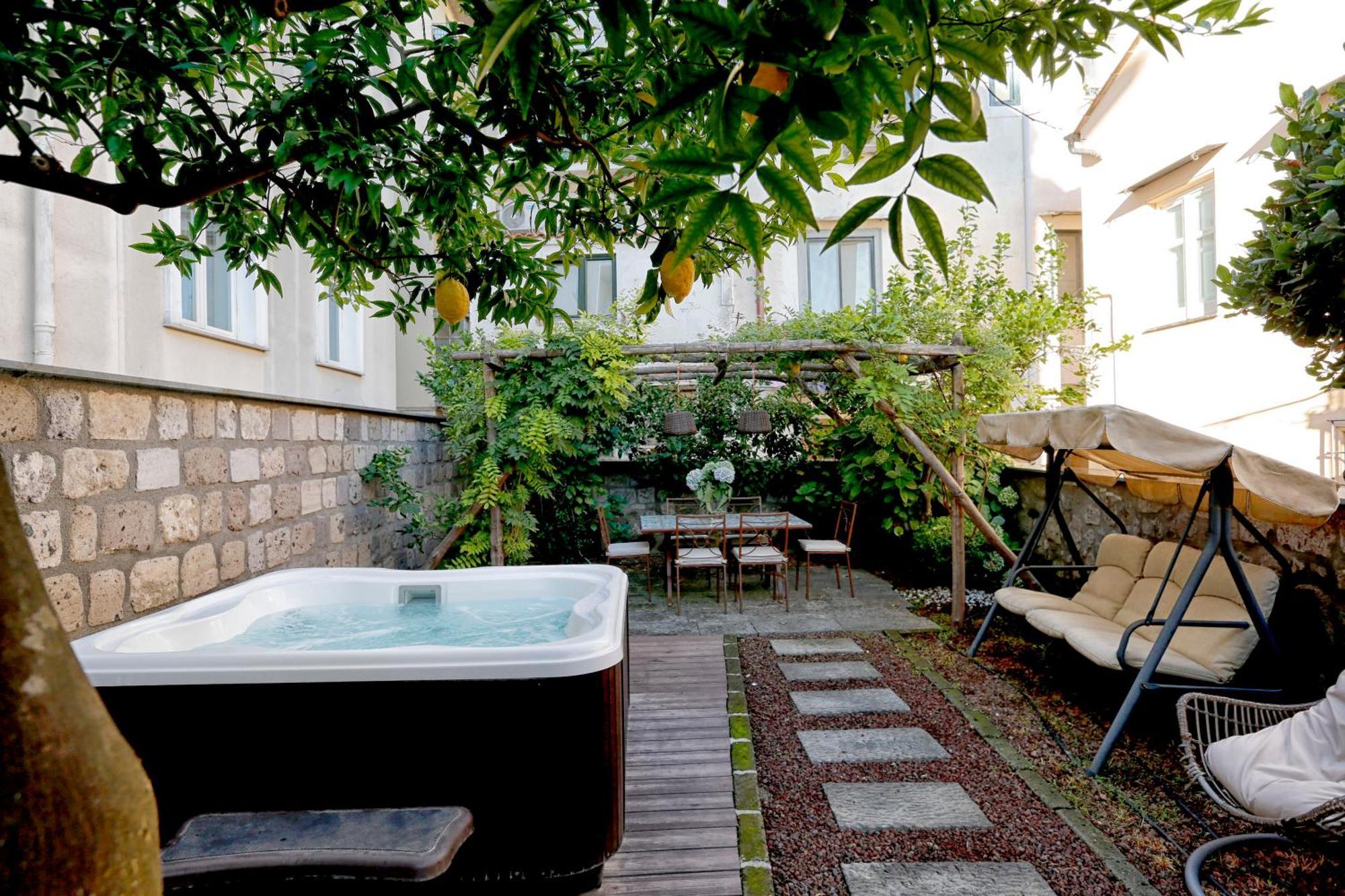 - Terrazza Tasso Sorrento